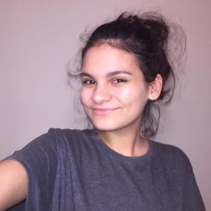 Meet your Posher, Andrea